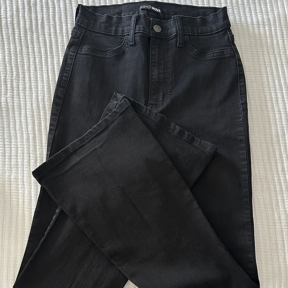 Fashion Nova Women's Dark Jeans